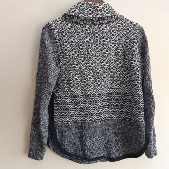 Lucky Brand black & white printed turtleneck sweater - Picture 4 of 4